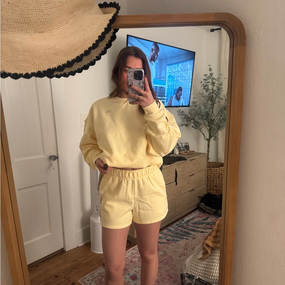 Alo yellow set